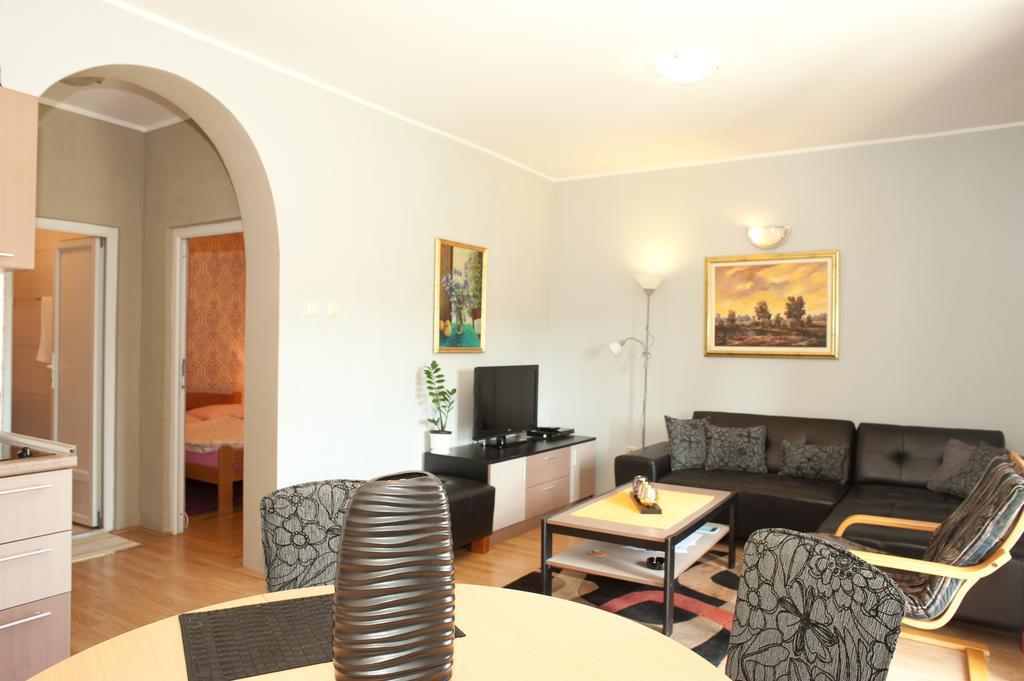 Apartments Vila Врднік Екстер'єр фото